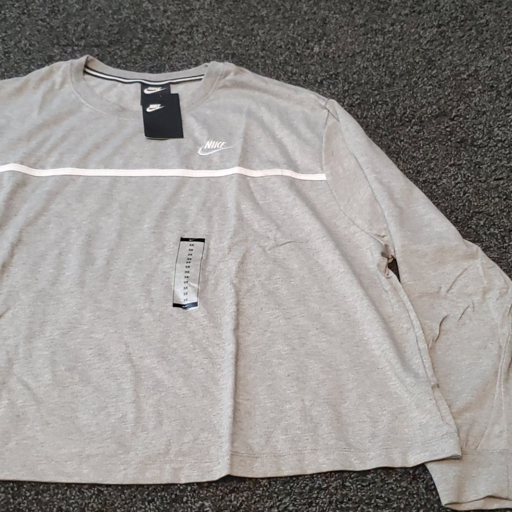 Womens Nike Shirt
